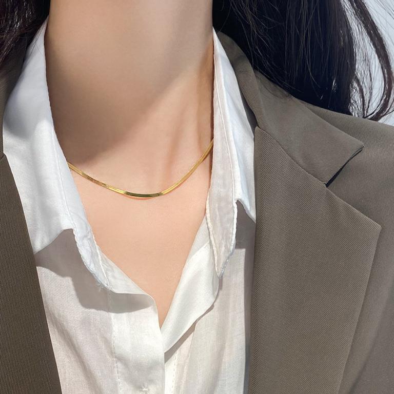AWT-179 Thin Snake Chain Necklace – Minimalist & Elegant Jewelry for Women