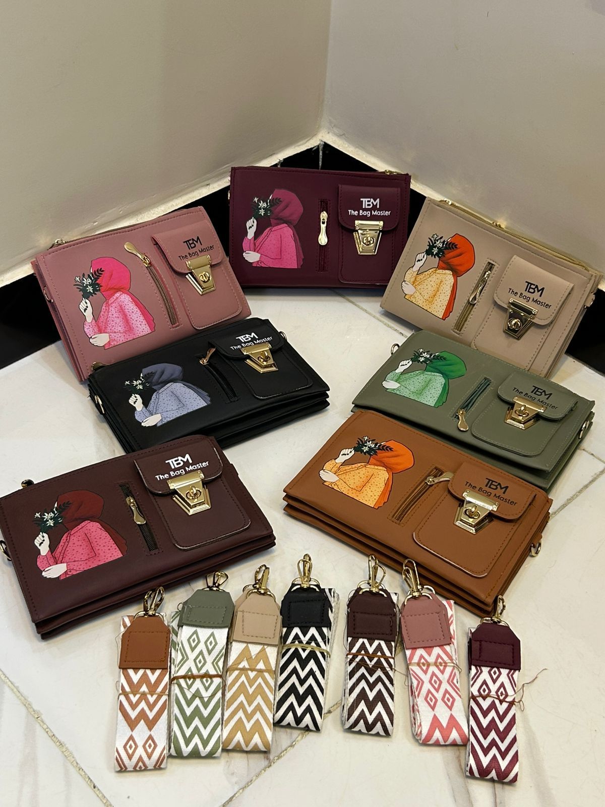 Bag Master Signature Illustrated Crossbody Bag | Multi-Compartment with Detachable Geometric Strap